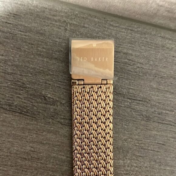 NWT Ted Baker Rose Gold Watch with Pink Dial and metal strap - Picture 3 of 7